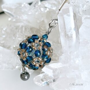 水晶入りビーズボール　No.21157