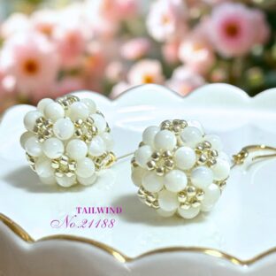 パールボール・ルミナ（Pearl Ball Lumina ) ホワイト